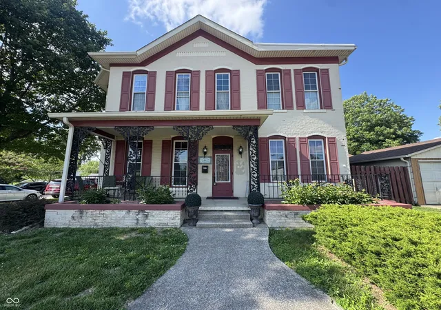 Homes for sale in Greensburg, IN | 704 E Main St, Greensburg, IN 47240 | MLS# 22111452