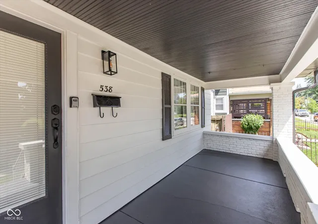2nd image of 538 N Oxford St, Indianapolis, IN 46201 | MLS# 22111456