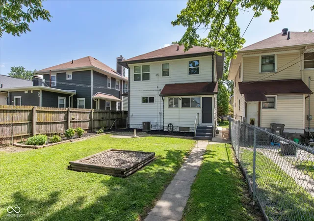 23rd image of 538 N Oxford St, Indianapolis, IN 46201 | MLS# 22111456