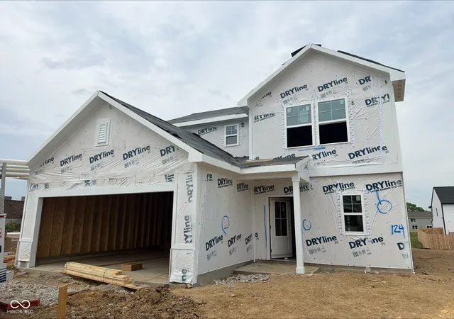 Photo 3 of Sale Pending at 704 Braxton St, Trafalgar, IN 46181 | MLS# 22111457 | Listing updated on 2026-08-24