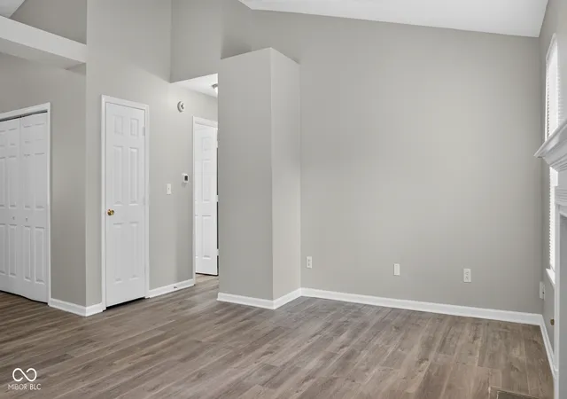 Photo 3 of Single family home for sale at 3662 Rock Maple Dr, Indianapolis, IN 46235 | MLS# 22111476 | Listing updated on 2026-08-13