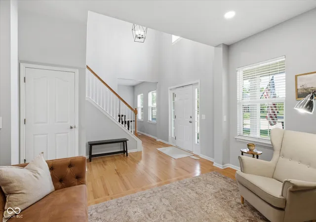 3rd image of 1473 Esprit Dr, Carmel, IN 46074 | MLS# 22111487