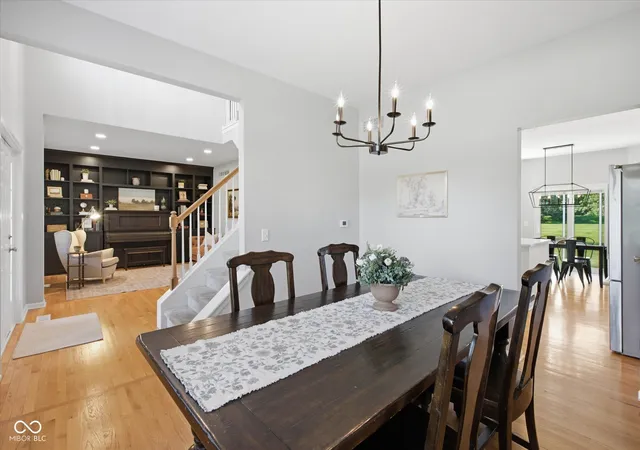 4th image of 1473 Esprit Dr, Carmel, IN 46074 | MLS# 22111487