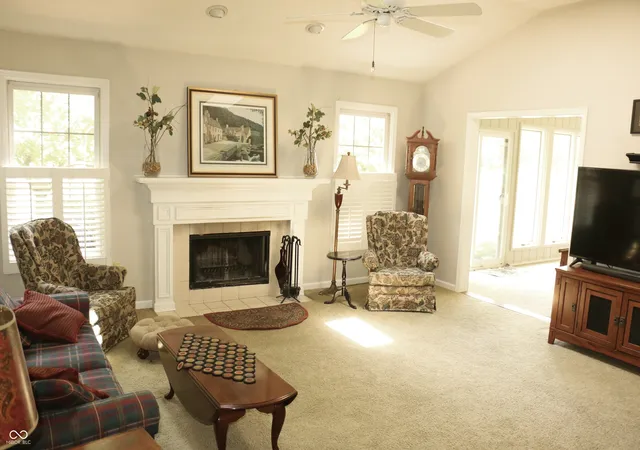 Photo 2 of Single family home for sale at 18020 Sun Ridge Cir, Noblesville, IN 46062 | MLS# 22111508 | Listing updated on 2026-09-22