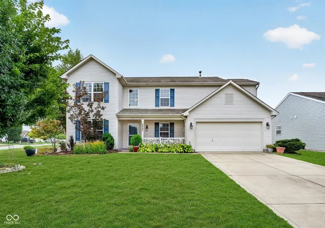 Photo 2 of Sale Pending at 2843 Rand Ln, Anderson, IN 46013 | MLS# 22111510 | Listing updated on 2026-08-28