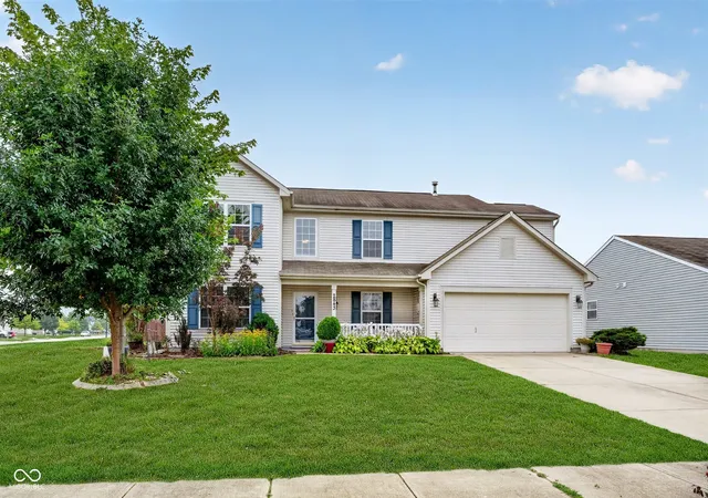 Photo 4 of Sale Pending at 2843 Rand Ln, Anderson, IN 46013 | MLS# 22111510 | Listing updated on 2026-08-28