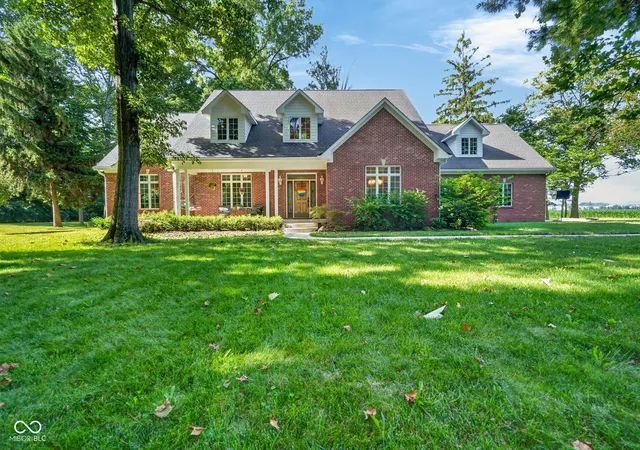 1st image of 10765 Forest Lake Ct, Indianapolis, IN 46278 | MLS# 22111557