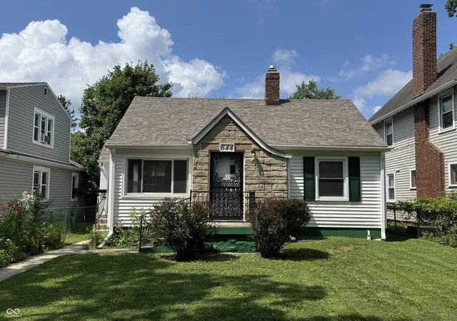 Photo 1 of Single family home for sale at 644 W 43rd Street, Indianapolis, IN 46208 | MLS# 22111559 | Listing updated on 2026-08-18