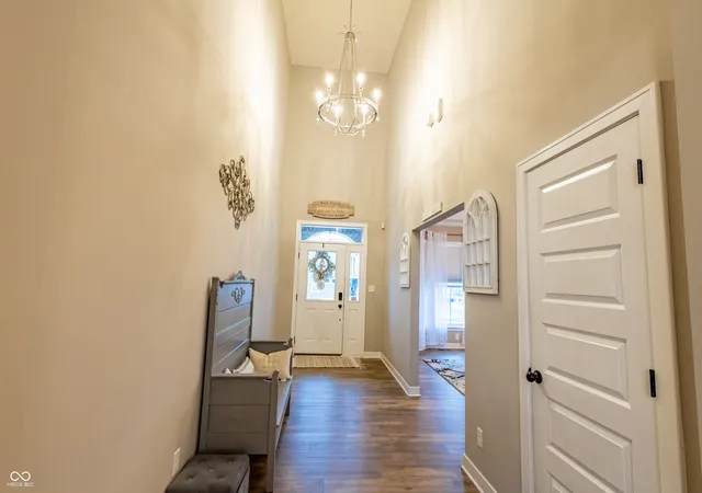 5th image of 4061 Secretariat Ln, Bargersville, IN 46106 | MLS# 22111571
