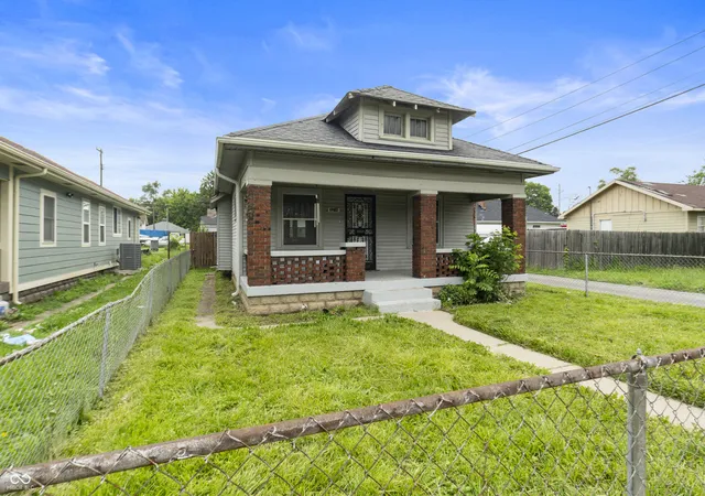 2nd image of 3216 W 9th St, Indianapolis, IN 46222 | MLS# 22111579