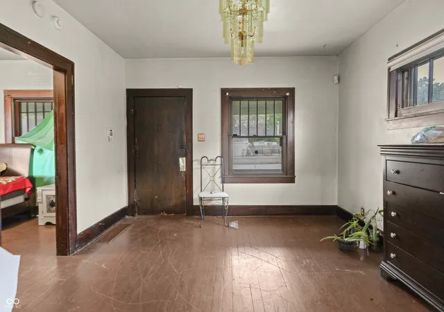 3rd image of 3216 W 9Th St, Indianapolis, IN 46222 | MLS# 22111579