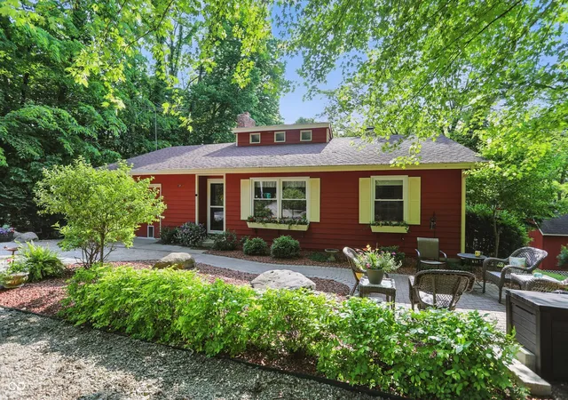 Homes for sale in Rushville, IN | 1712 S Flatrock River Rd, Rushville, IN 46173 | MLS# 22111583