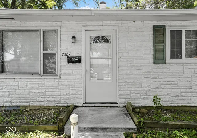 3rd image of 7387 E 54Th St, Lawrence, IN 46226 | MLS# 22111624