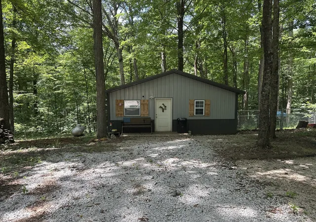1st image of 191 Schores Ln, Bedford, IN 47421 | MLS# 22111634