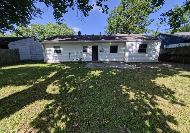 Photo 2 of Single family home for sale at 2425 N Kenyon St, Indianapolis, IN 46219 | MLS# 22111643 | Listing updated on 2026-08-28
