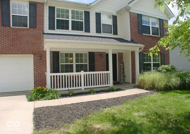 2nd image of 2451 S Woodgrove Wy, New Palestine, IN 46163 | MLS# 22111650