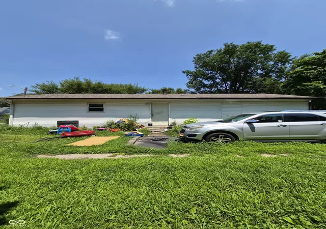 Photo 4 of Single family home for sale at 1145 Madeira St, Indianapolis, IN 46203 | MLS# 22111656 | Listing updated on 2026-09-16