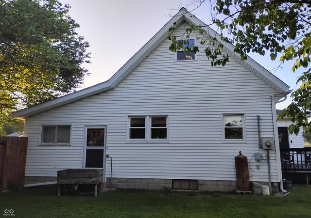 Photo 3 of Sale Pending at 210 N Border St, Paragon, IN 46166 | MLS# 22111683 | Listing updated on 2026-10-06