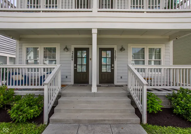 2nd image of 2207 - 2209 Bellefontaine St, Indianapolis, IN 46202 | MLS# 22111698