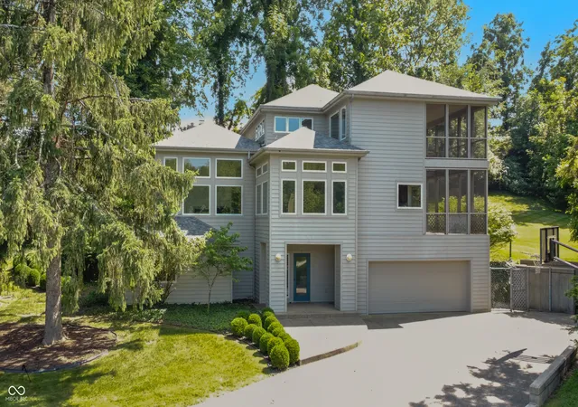 2nd image of 9622 W Shore Dr, Columbus, IN 47201 | MLS# 22111699
