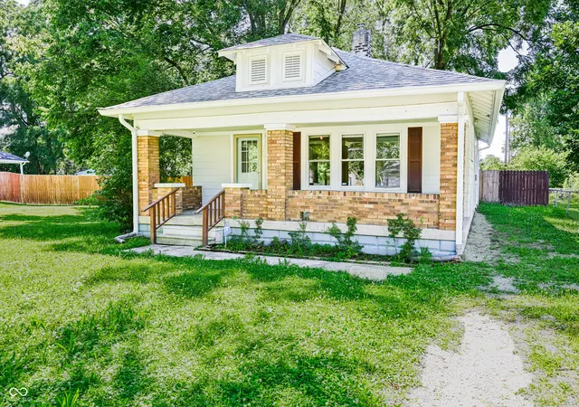 1st image of 3224 W Mooresville Rd, Indianapolis, IN 46221 | MLS# 22111701