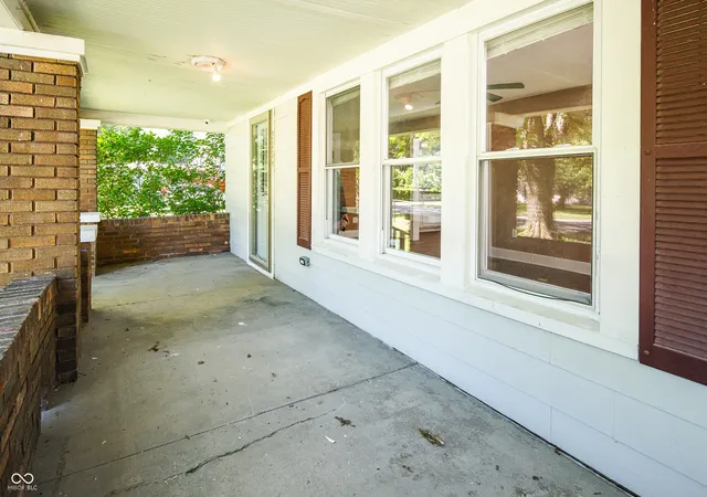 4th image of 3224 W Mooresville Rd, Indianapolis, IN 46221 | MLS# 22111701