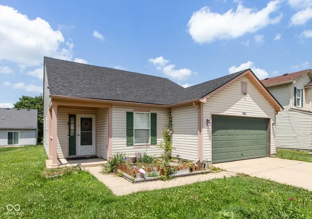 1st image of 7136 Pluto Dr, Indianapolis, IN 46241 | MLS# 22111702
