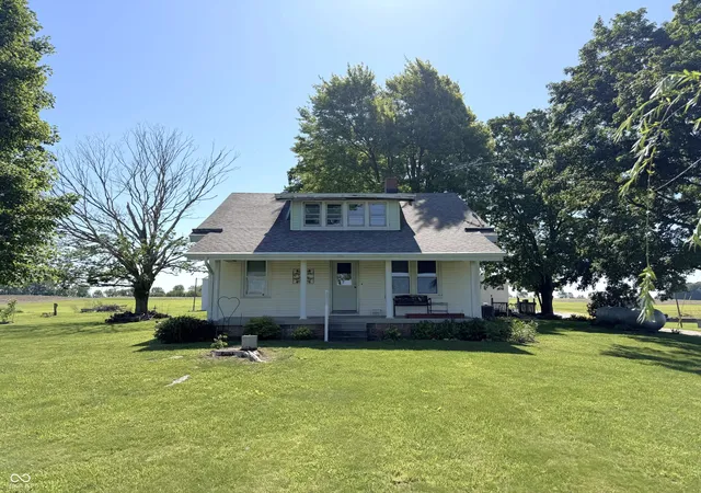 Homes for sale in Crawfordsville, IN | 2438 N 500 E, Crawfordsville, IN 47933 | MLS# 22111705