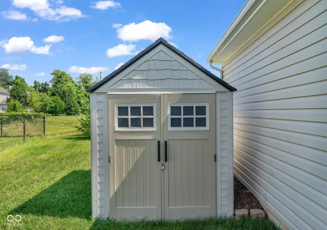 5th image of 757 Aerostar Ct, Avon, IN 46123 | MLS# 22111715