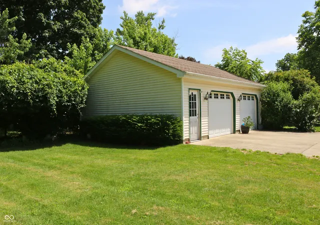 Homes for sale in Crawfordsville, IN | 1258 W Country Club Rd, Crawfordsville, IN 47933 | MLS# 22111719
