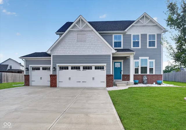 Homes for sale in Plainfield, IN | 2718 Chalbury Dr, Plainfield, IN 46168 | MLS# 22111721