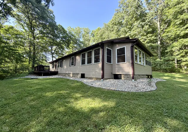 Homes for sale in Bloomington, IN | 5820 E Robinson Rd, Bloomington, IN 47408 | MLS# 22111740