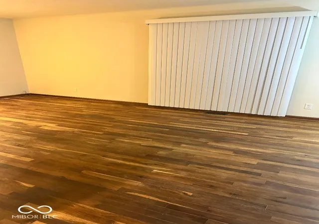 Photo 4 of Single family home for sale at 5136 Gambel Rd, Indianapolis, IN 46221 | MLS# 22111774 | Listing updated on 2026-09-13