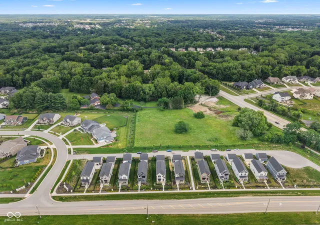 Homes for sale in Zionsville, IN | 11521 Langton Walk, Zionsville, IN 46077 | MLS# 22111783