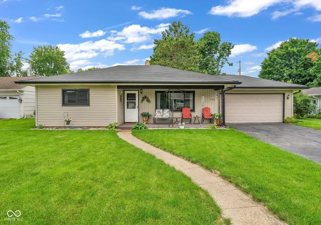 Homes for sale in Crawfordsville, IN | 304 List St, Crawfordsville, IN 47933 | MLS# 22111794