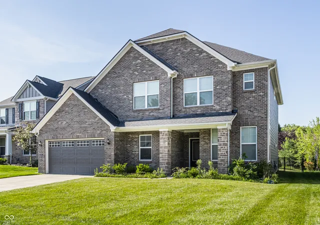 Homes for sale in Mc Cordsville, IN | 6845 Oakcrest Dr, Mc Cordsville, IN 46055 | MLS# 22111805