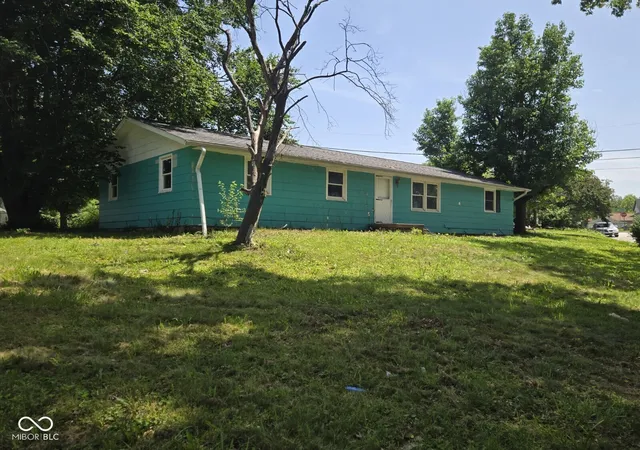 Homes for sale in Brazil, IN | 66 E Posey St, Brazil, IN 47834 | MLS# 22111811