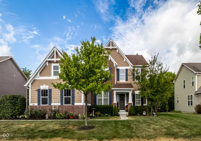 Photo 1 of Single family home for sale at 10190 Fantina Ln, Fishers, IN 46040 | MLS# 22111818 | Listing updated on 2026-09-25