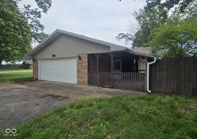 3rd image of 6567 Heather Ln, Terre Haute, IN 47805 | MLS# 22111834