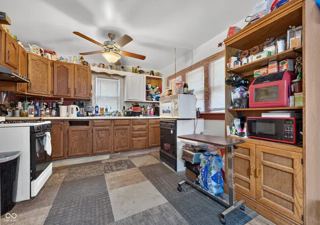 5th image of 110 E North St, Royal Center, IN 46978 | MLS# 22111847