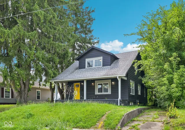 2nd image of 1611 Nichol Ave, Anderson, IN 46016 | MLS# 22111871