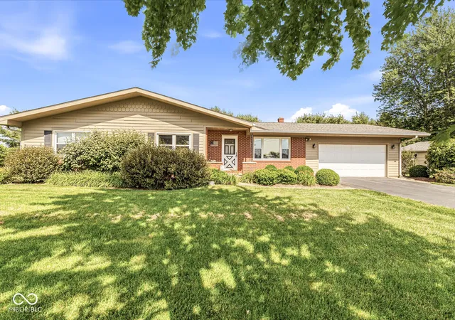 Photo 1 of Single family home for sale at 1385 John Bart Rd, Lebanon, IN 46052 | MLS# 22111883 | Listing updated on 2026-09-14