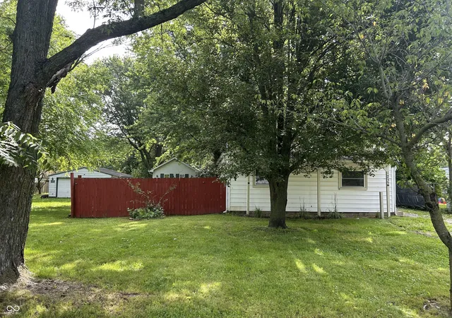 2nd image of 1237 S Leland Ave, Indianapolis, IN 46203 | MLS# 22111893