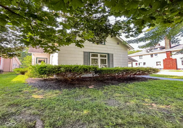 2nd image of 515 E Jefferson, Crawfordsville, IN 47933 | MLS# 22111899