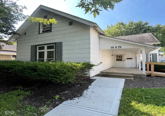 3rd image of 515 E Jefferson, Crawfordsville, IN 47933 | MLS# 22111899