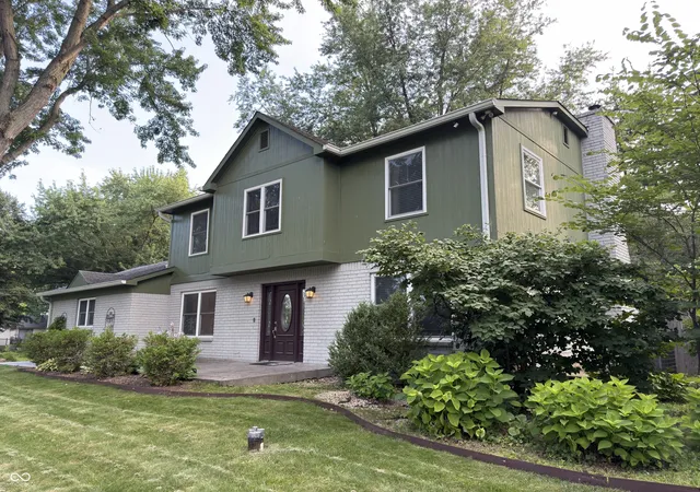 Homes for sale in Indianapolis, IN | 7056 Eagle Rd, Indianapolis, IN 46278 | MLS# 22111918