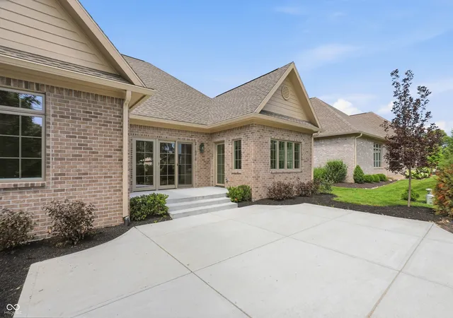 42nd image of 1569 Ashwood Ct, Greenwood, IN 46143 | MLS# 22111924