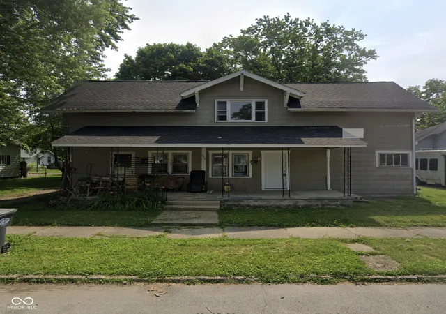 1st image of 908 Walnut St, Anderson, IN 46012 | MLS# 22111935
