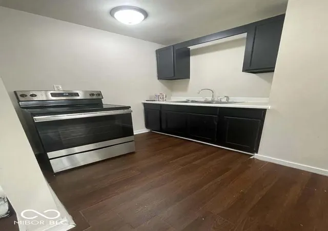 2nd image of 908 Walnut St, Anderson, IN 46012 | MLS# 22111935
