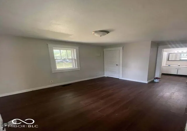 4th image of 908 Walnut St, Anderson, IN 46012 | MLS# 22111935